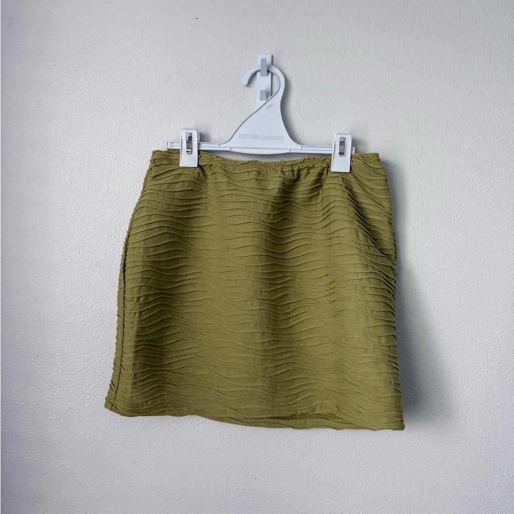Green Textured Women's Skirt